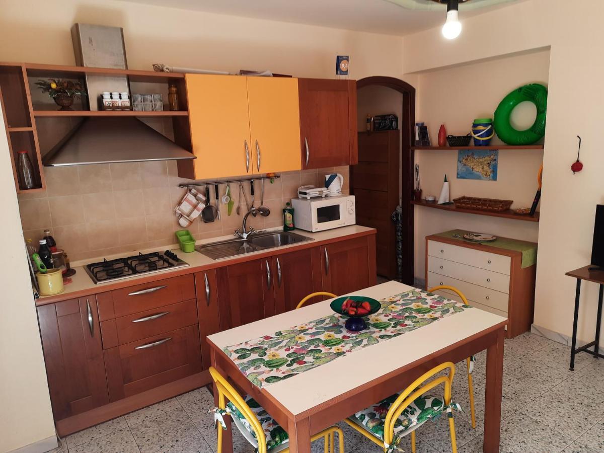 Casa Susanna Fondachello  Bagian luar foto