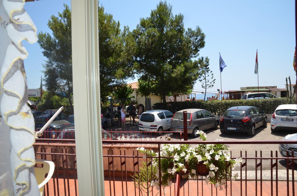 Casa Susanna Fondachello  Bagian luar foto