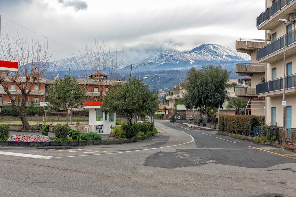 Casa Susanna Fondachello  Bagian luar foto