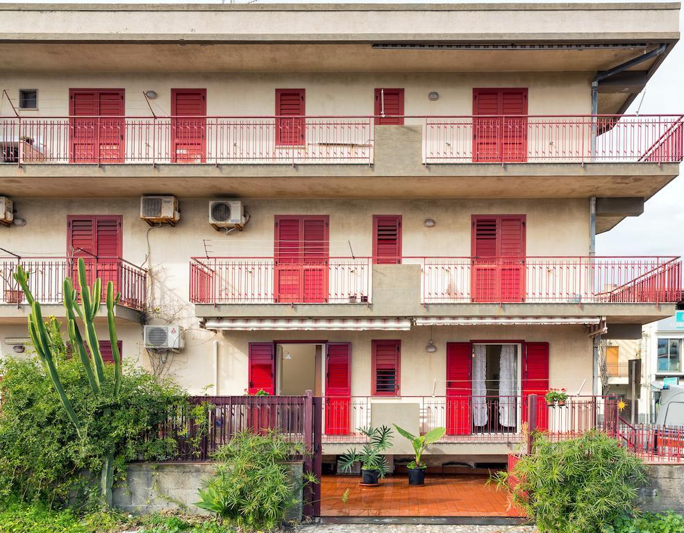 Casa Susanna Fondachello  Bagian luar foto