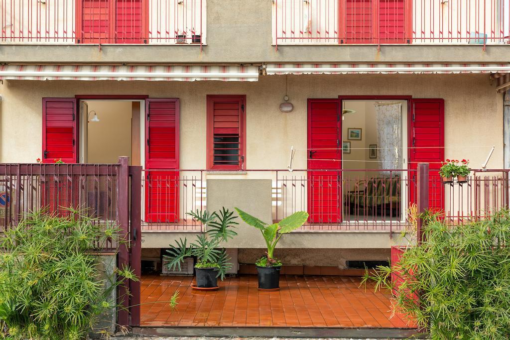 Casa Susanna Fondachello  Bagian luar foto