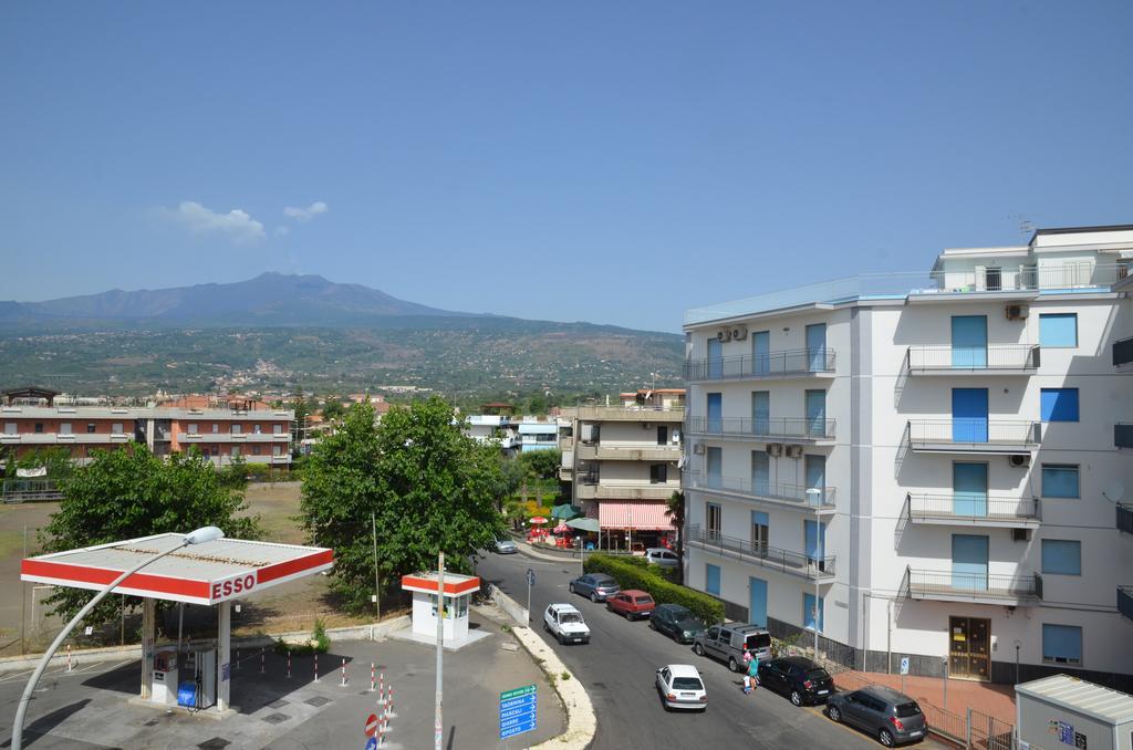 Casa Susanna Fondachello  Bagian luar foto