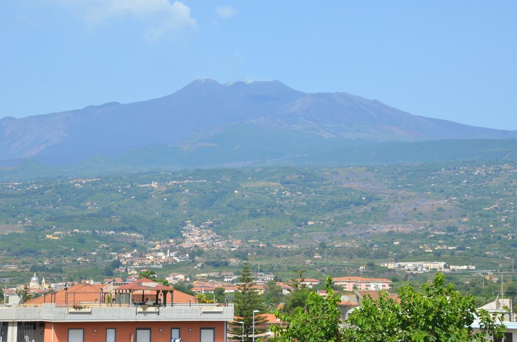 Casa Susanna Fondachello  Bagian luar foto