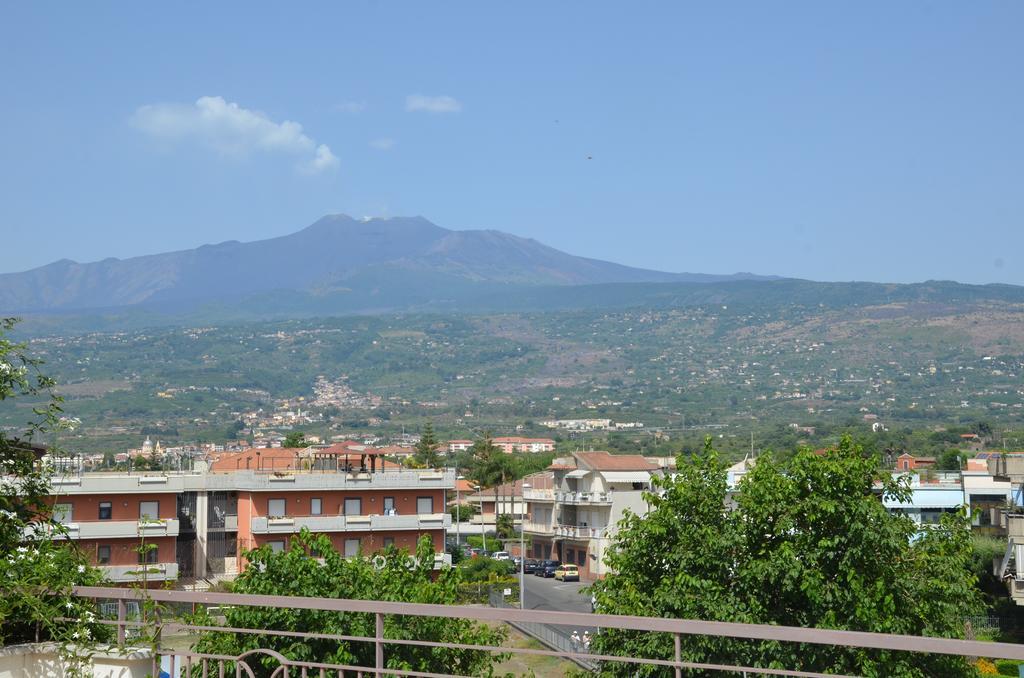 Casa Susanna Fondachello  Bagian luar foto